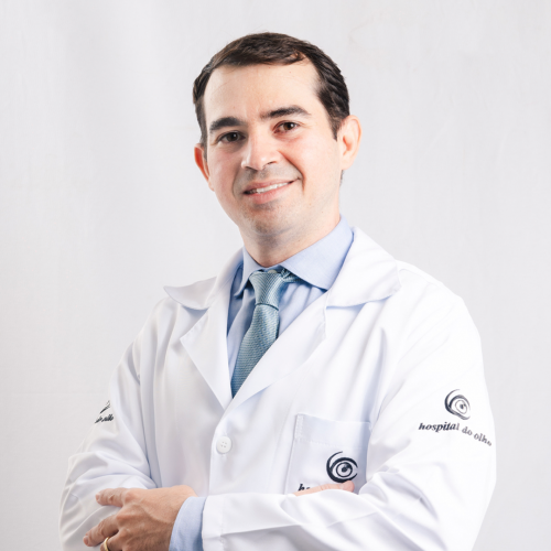 DR. FLÁVIO BEZERRA - Especialista em RETINA